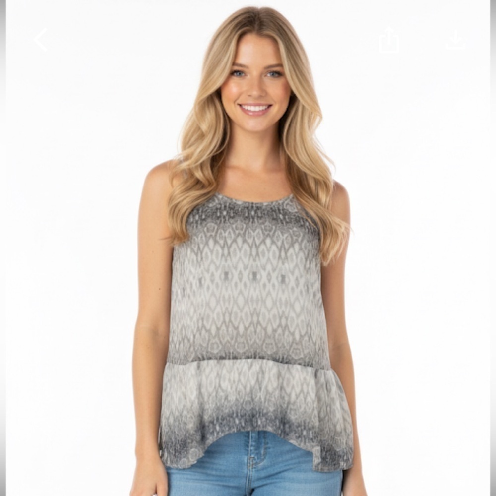 Express size medium snakeskin print tiered top